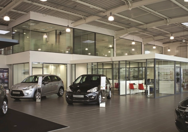 Tussenvloer voor extra stockruimte in retail of showroom